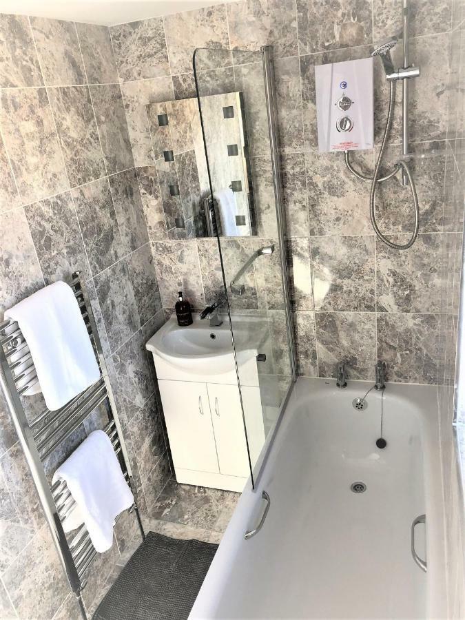 Guineas House Villa Newmarket  Ngoại thất bức ảnh